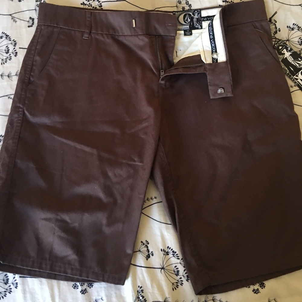 Volcom Bermuda shorts